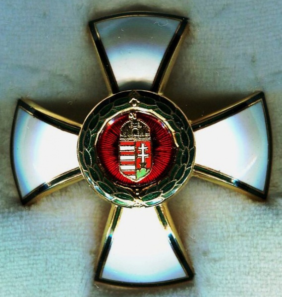 File:Szikura Офицерский крест.jpg